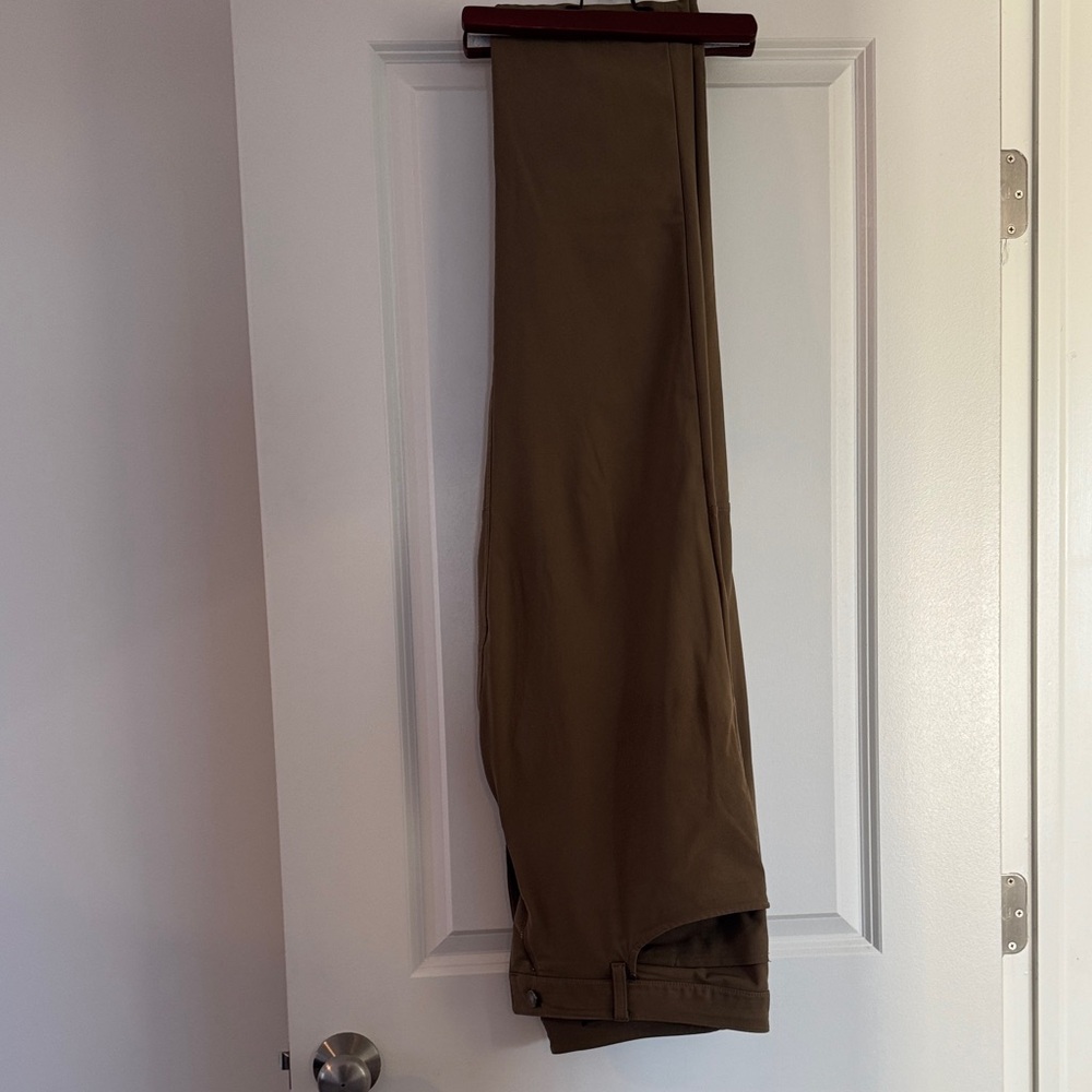 Lululemon ABC Pants